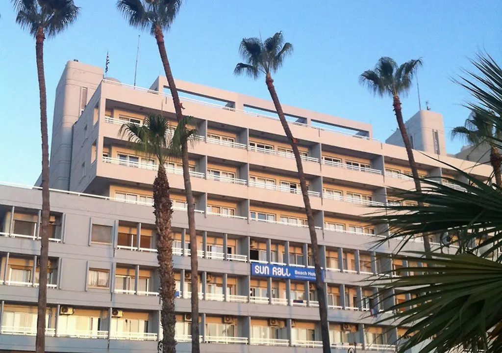 לרנקה Sun Hall Beach Hotel Apartments קפריסין