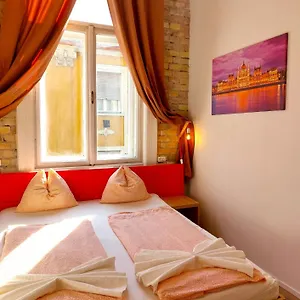 Goodmo Smart Hostel Boedapest